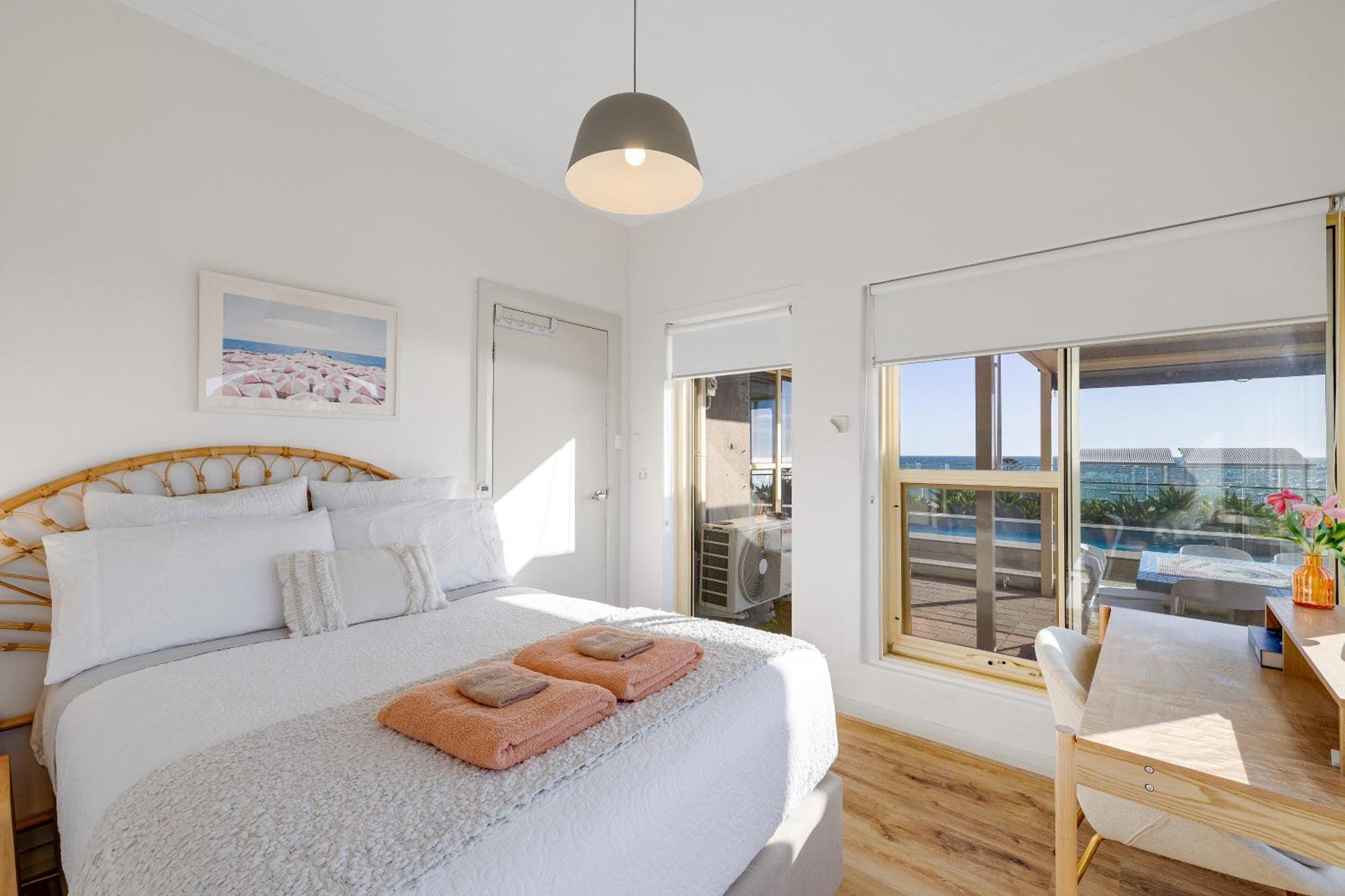 House With Private Beachfront Pool Holiday home